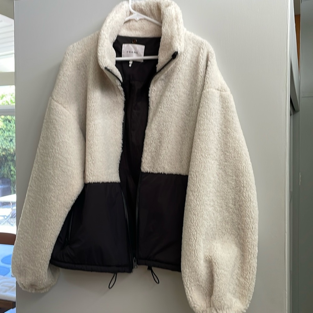 Frame Jacket